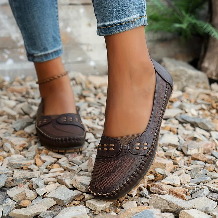 Women's Shoes - Stylish Orthopedic Shoes in Brown