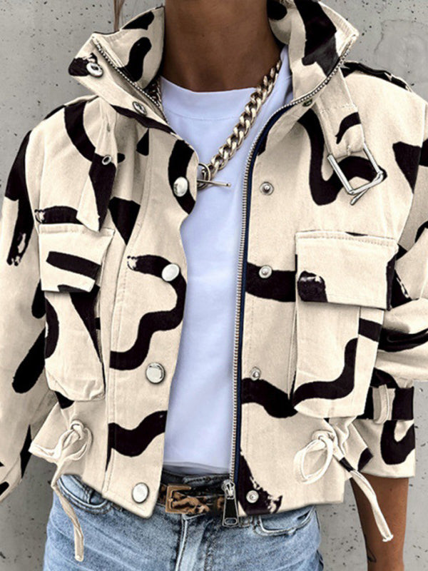 Cropped utility jacket with a stand collar, chest pockets and a drawstring hem