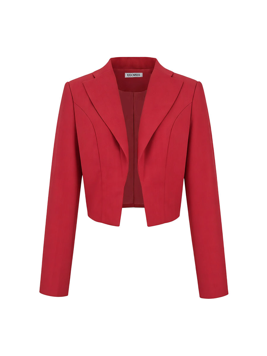 Cropped blazer with a notch lapel and slim sleeve