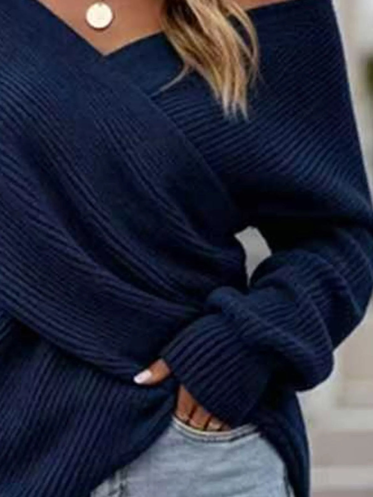 Women's crossover front ribbed jumper - detail