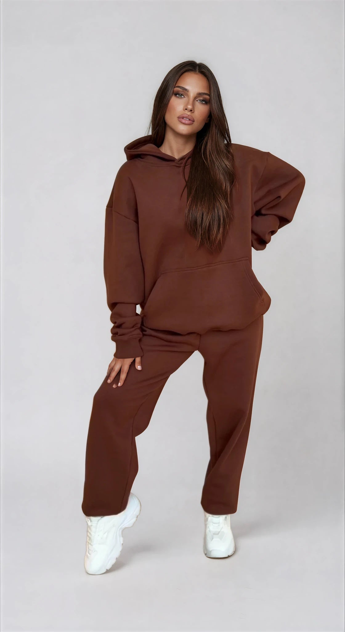 Oversized hoodie and jogger set in chocolate brown cotton