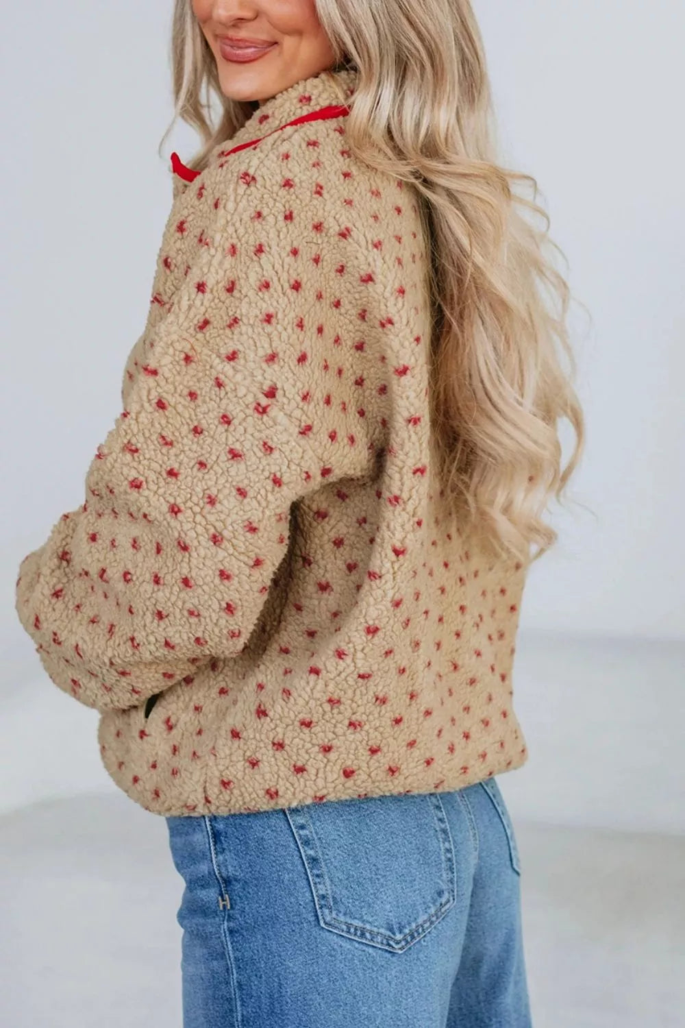 Women's heart print fleece sweatshirt - detail