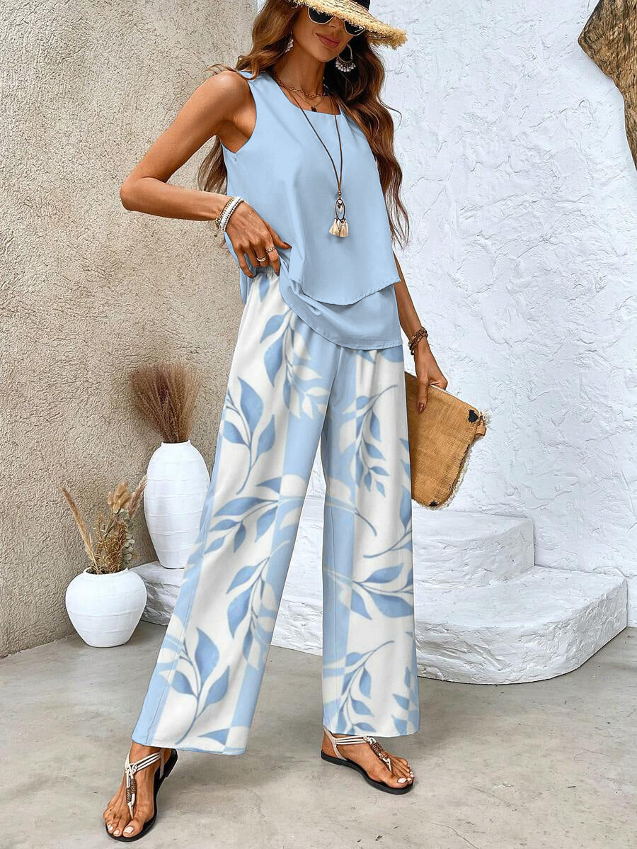 Women's Two-Piece Set - Chic Two-Piece Ensemble in Beige