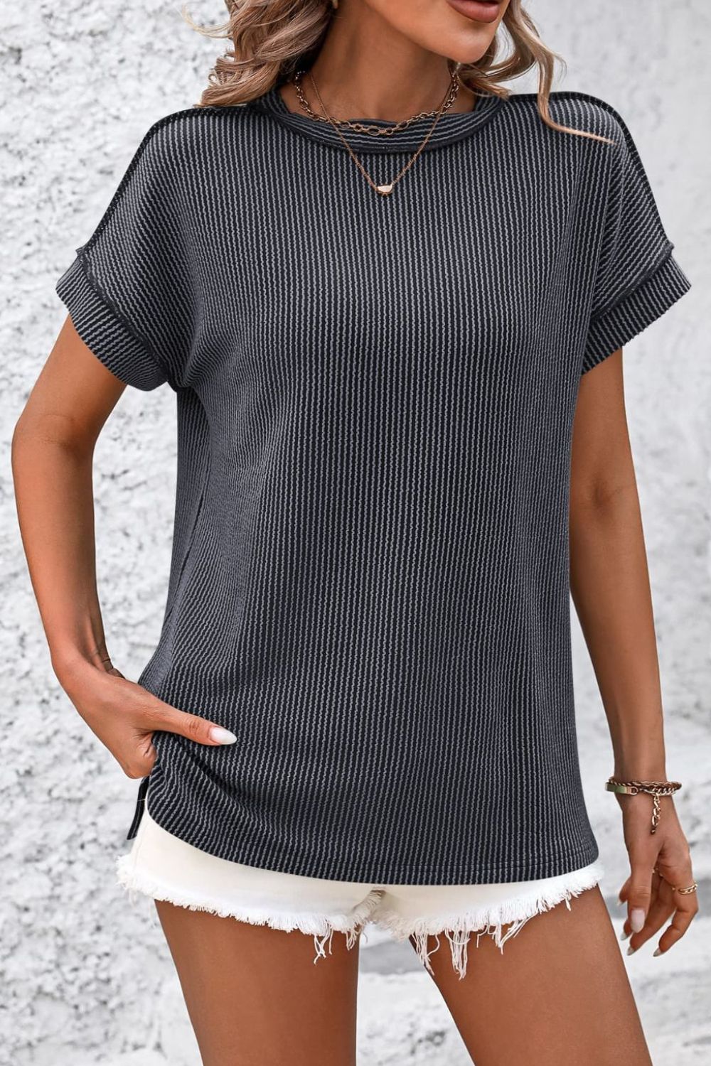 Women's ribbed short sleeve top - detail