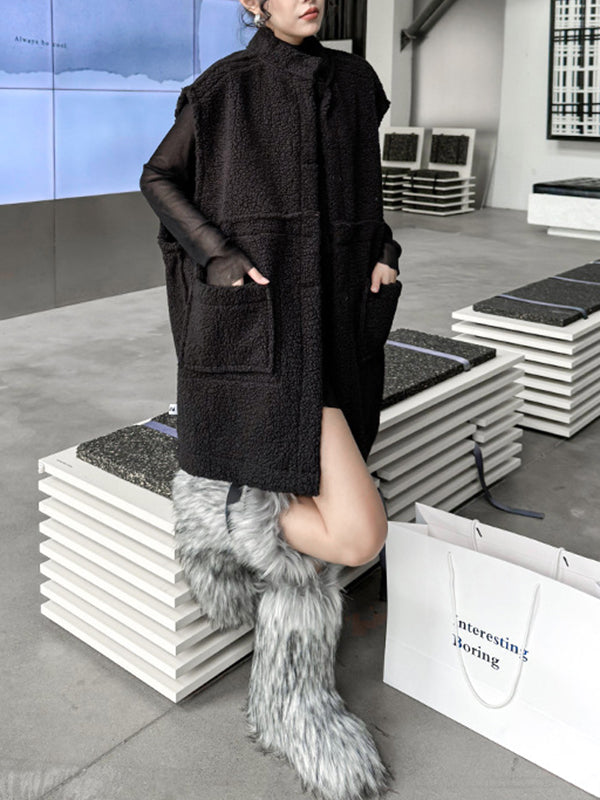 Sleeveless suede-look gilet with a dark faux shearling trim