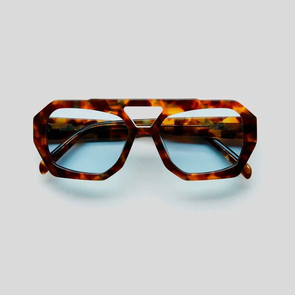 Women's Dina Crystal Sunglasses – Elegant UV400 Style – detail view
