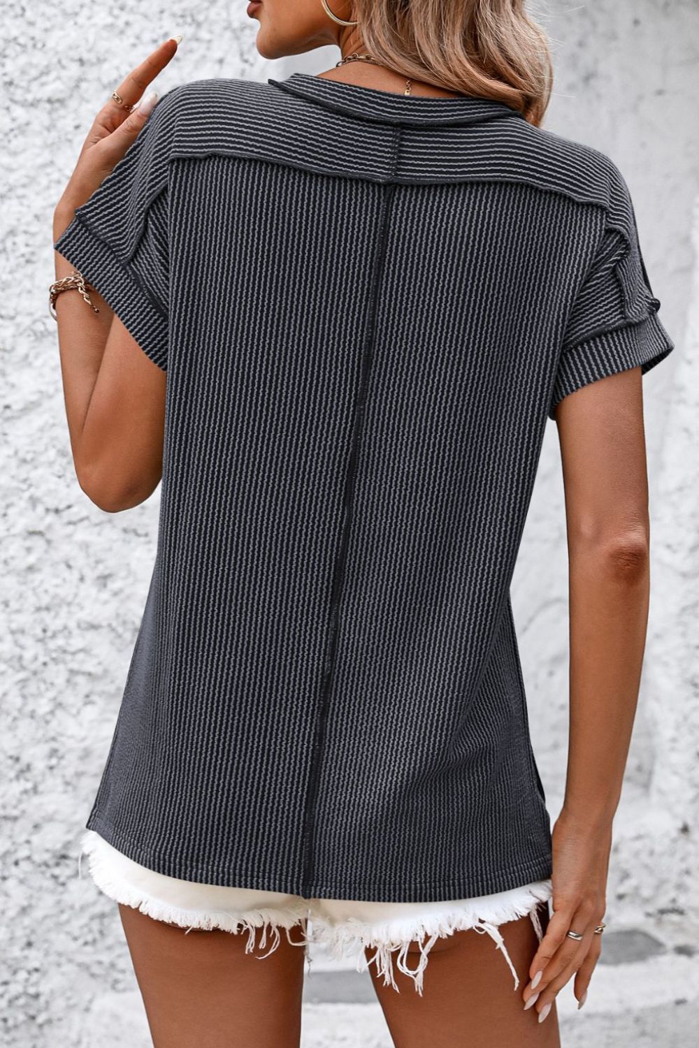 Women's ribbed short sleeve top - detail