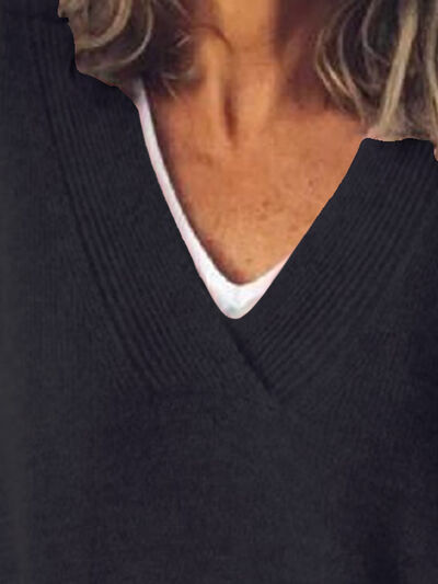Women's V-neck dropped shoulder jumper - detail