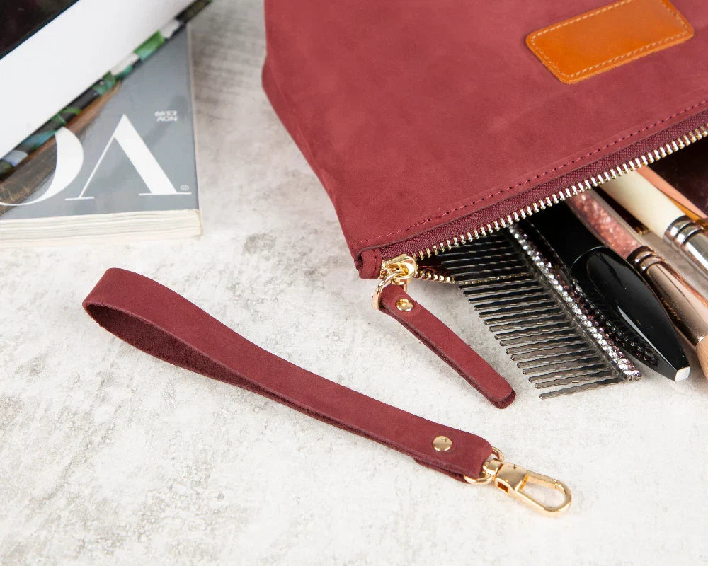 Leather Make-up Bag – Full-grain leather – view 26