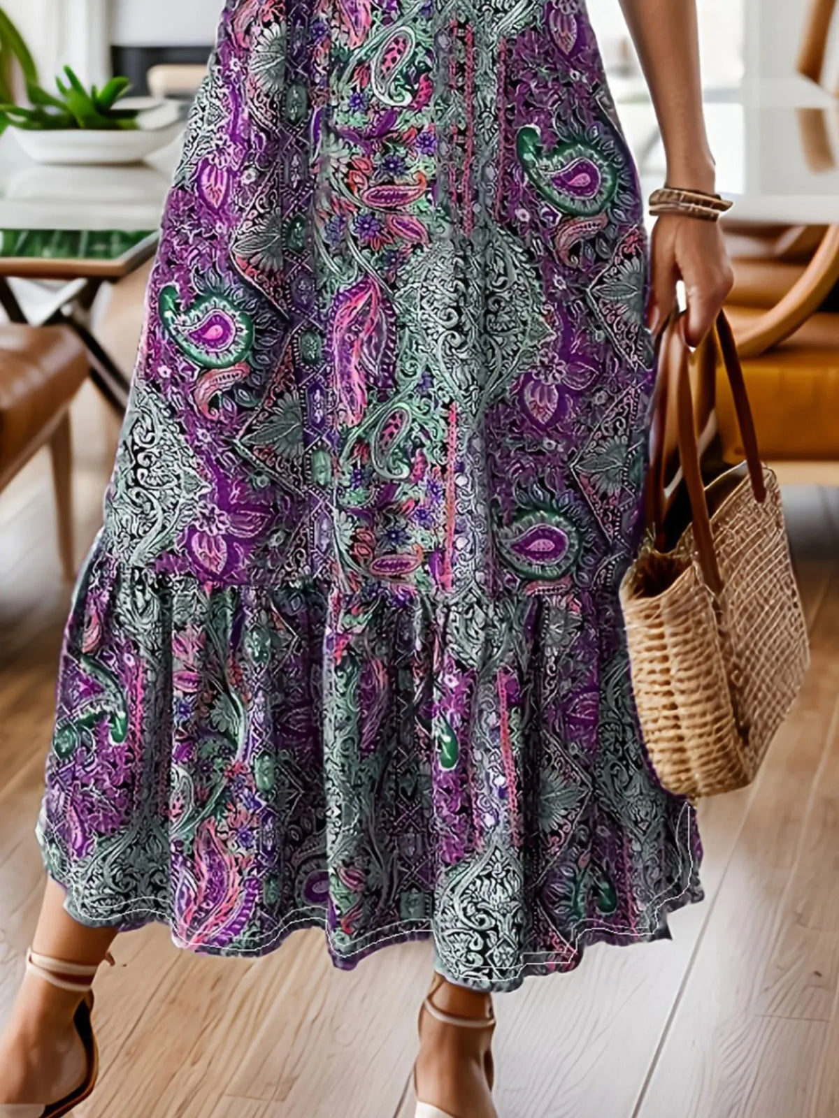 Women's paisley print midi dress - detail