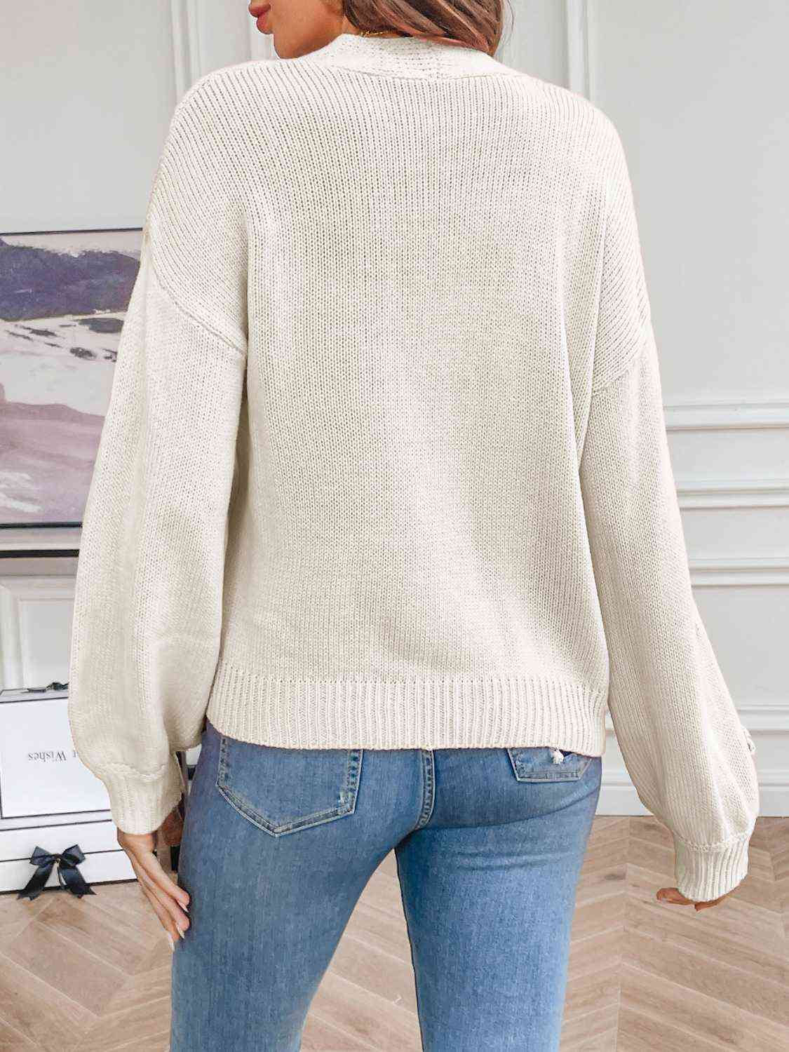 Women's crochet flower cardigan - detail