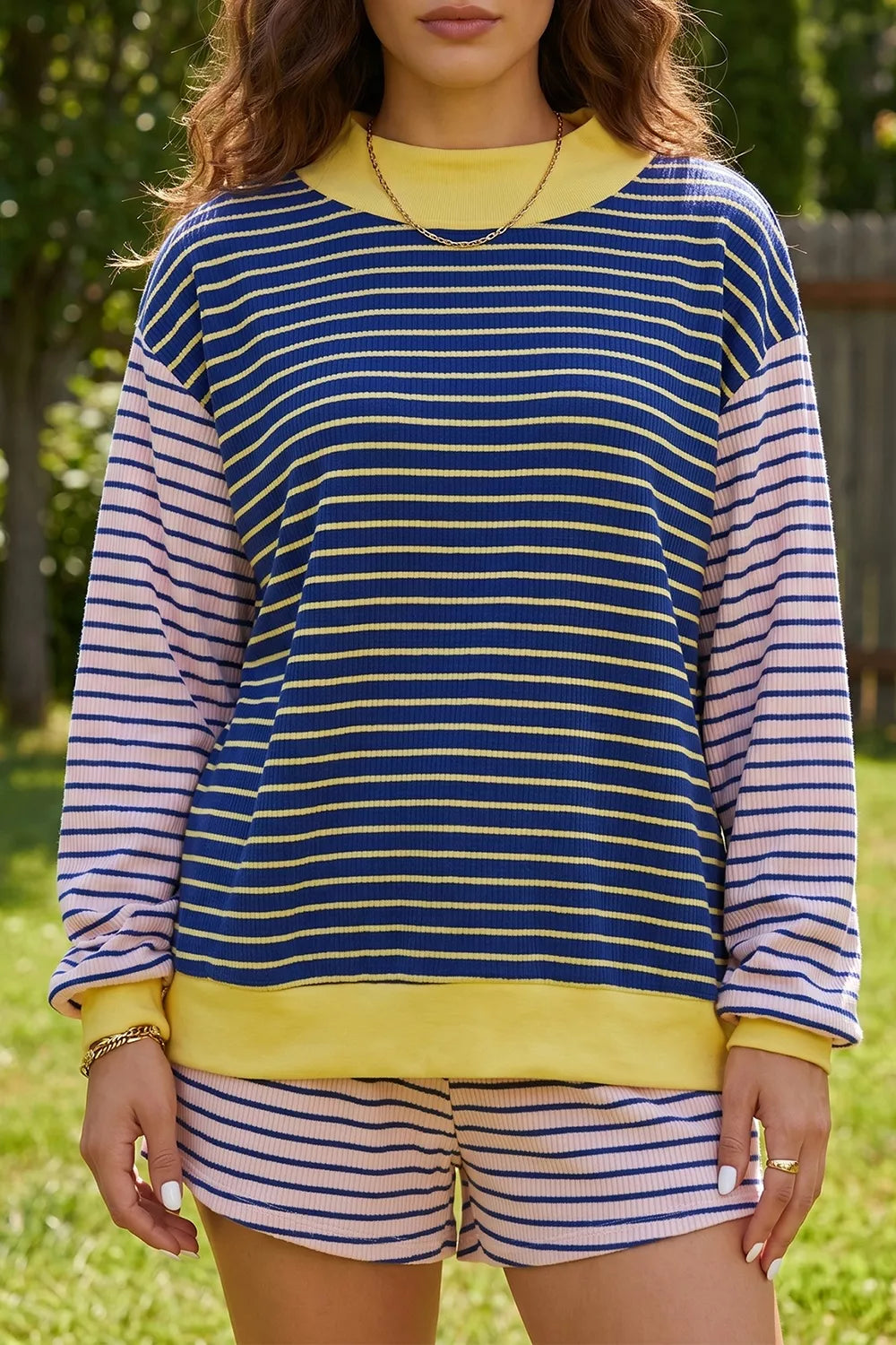 Women's striped jumper and shorts set - detail