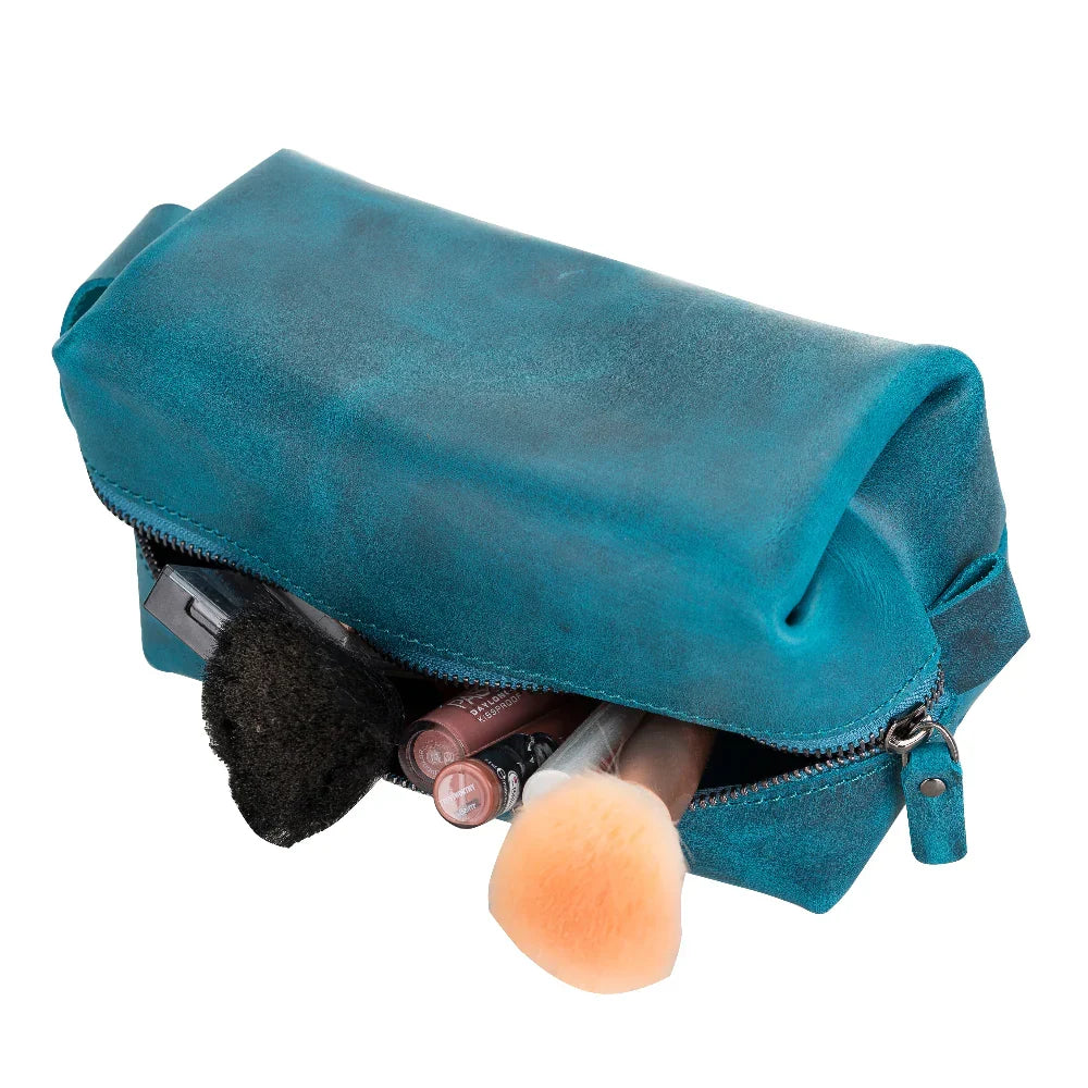 Leather Wash Bag in Sky Blue