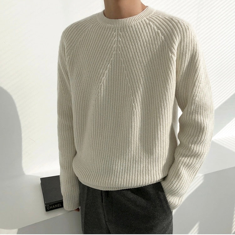 Chunky rib texture detail across the chest