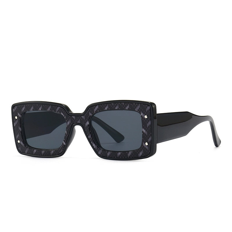 Women's Retro Sunglasses – Polarised UV400 Everyday – full length view
