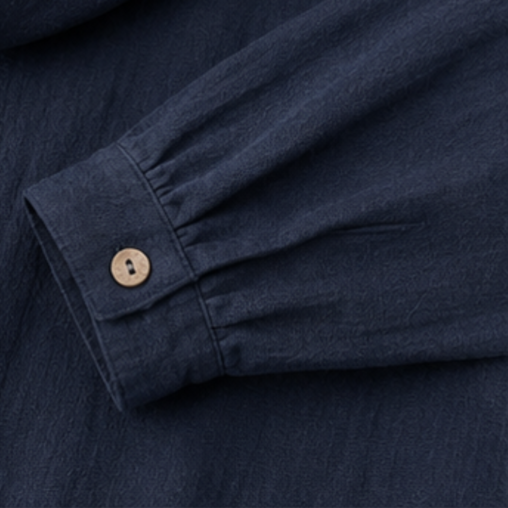 Women's lightweight hooded jacket - detail