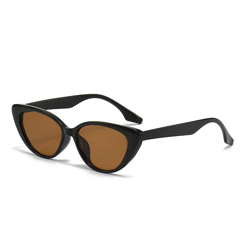 Cat eye sunglasses with a slim retro acetate frame