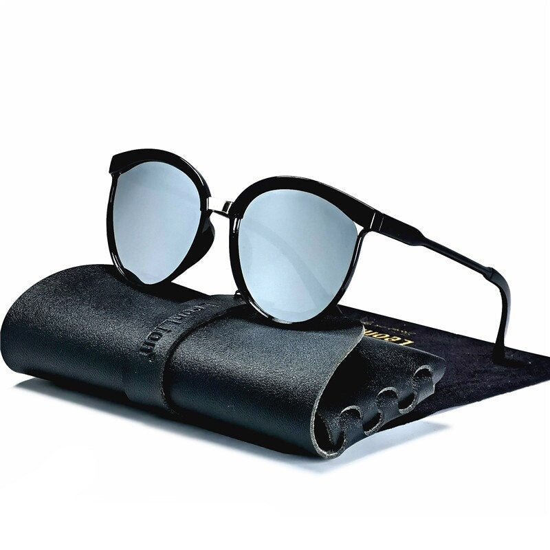 Women's Jelly Sunglasses – Fun Translucent Travel Style – lifestyle shot