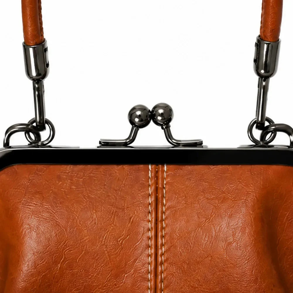 Women's kiss lock crossbody bag - detail