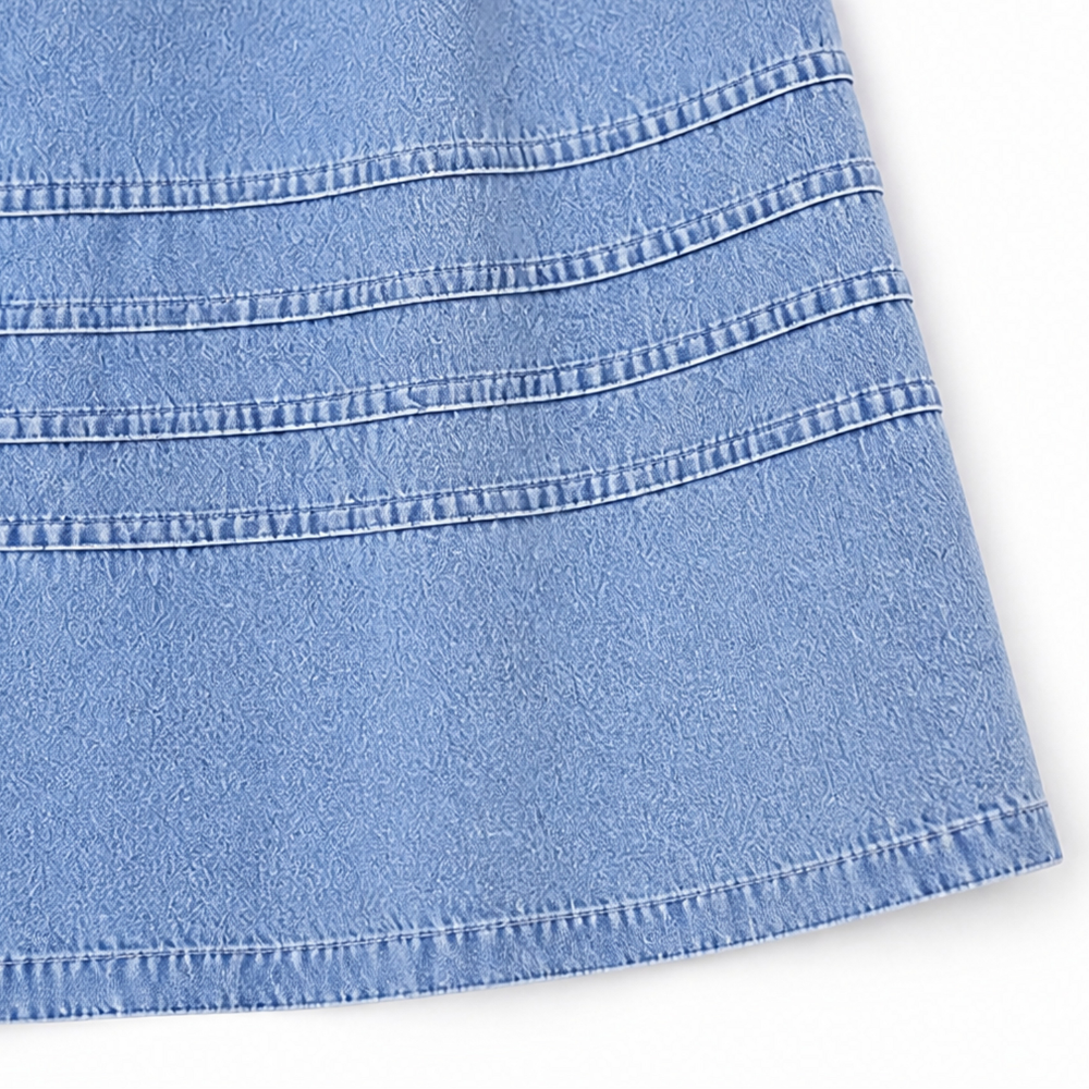Women's puff sleeve denim dress - detail