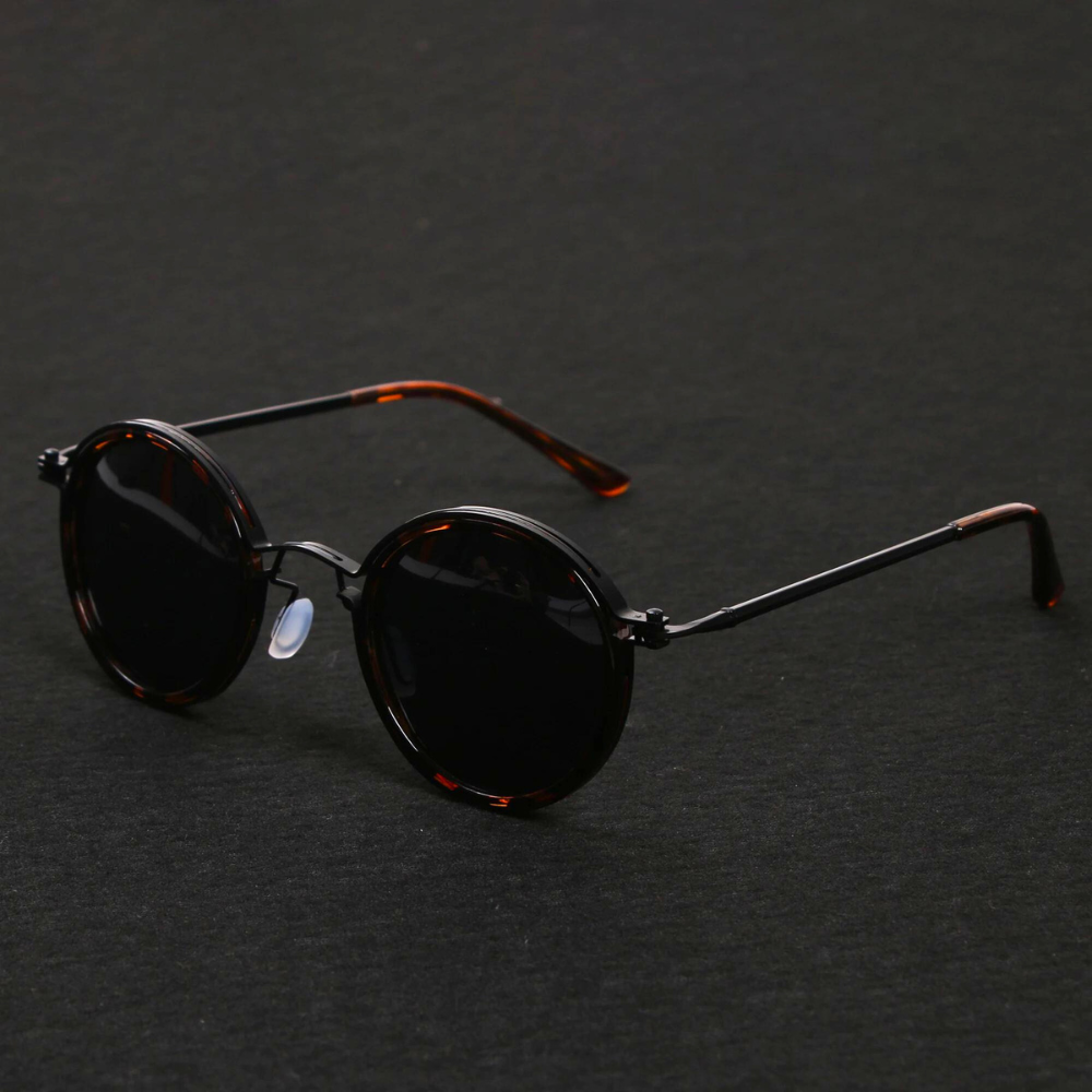 Unisex Marlowe Metal Sunglasses – UV400 Outdoor Style – back view