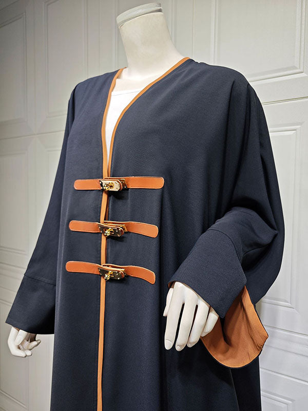 Floor-length open abaya with a contrast facing and gold-tone clasps