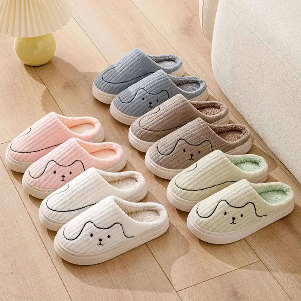 Ribbed velour slippers with embroidered animal face, fleece lining and rubber sole - view 2