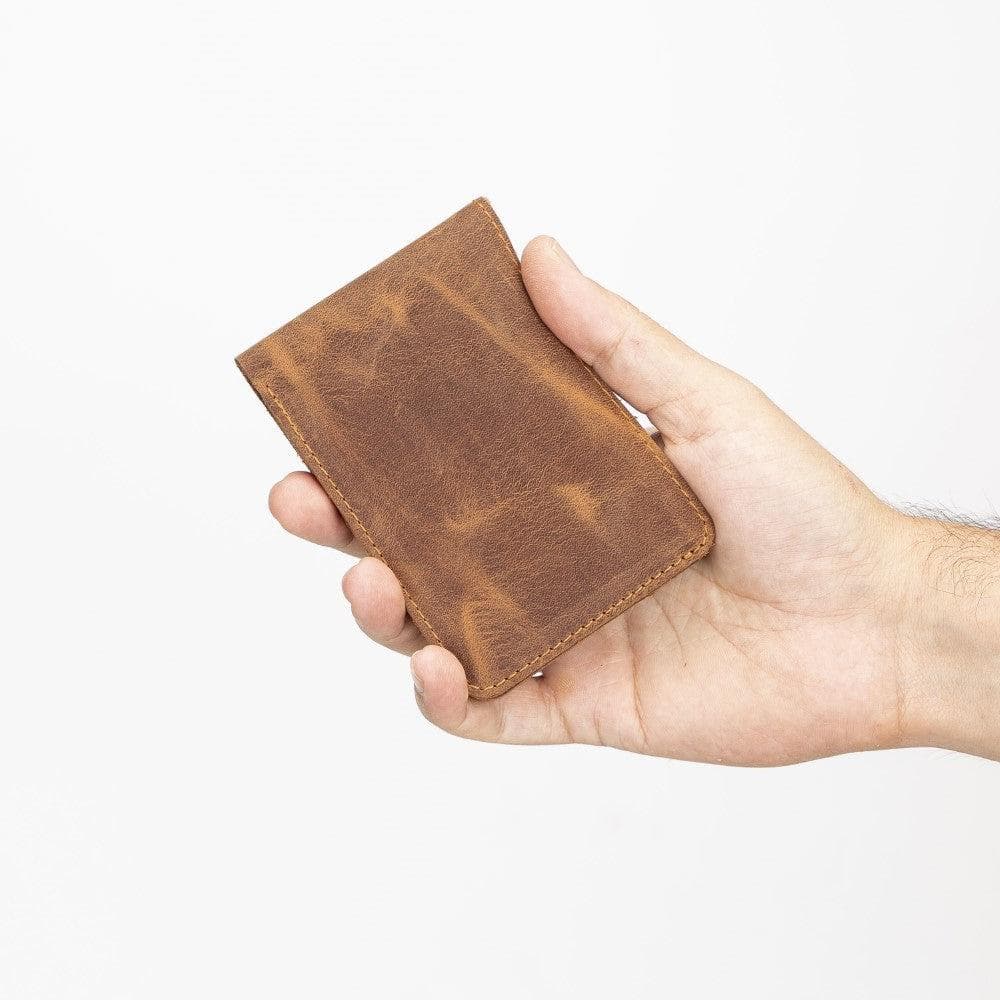 Men's Leather Wallet in Moccasin