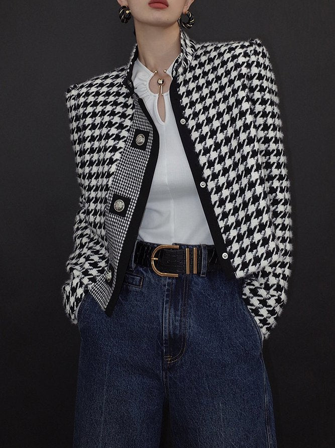 Cropped black and white houndstooth jacket with a stand collar in black and white
