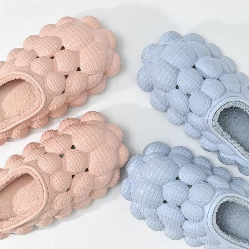 Bubble slides in EVA with round bubbles over the whole upper and a plush lining - view 11