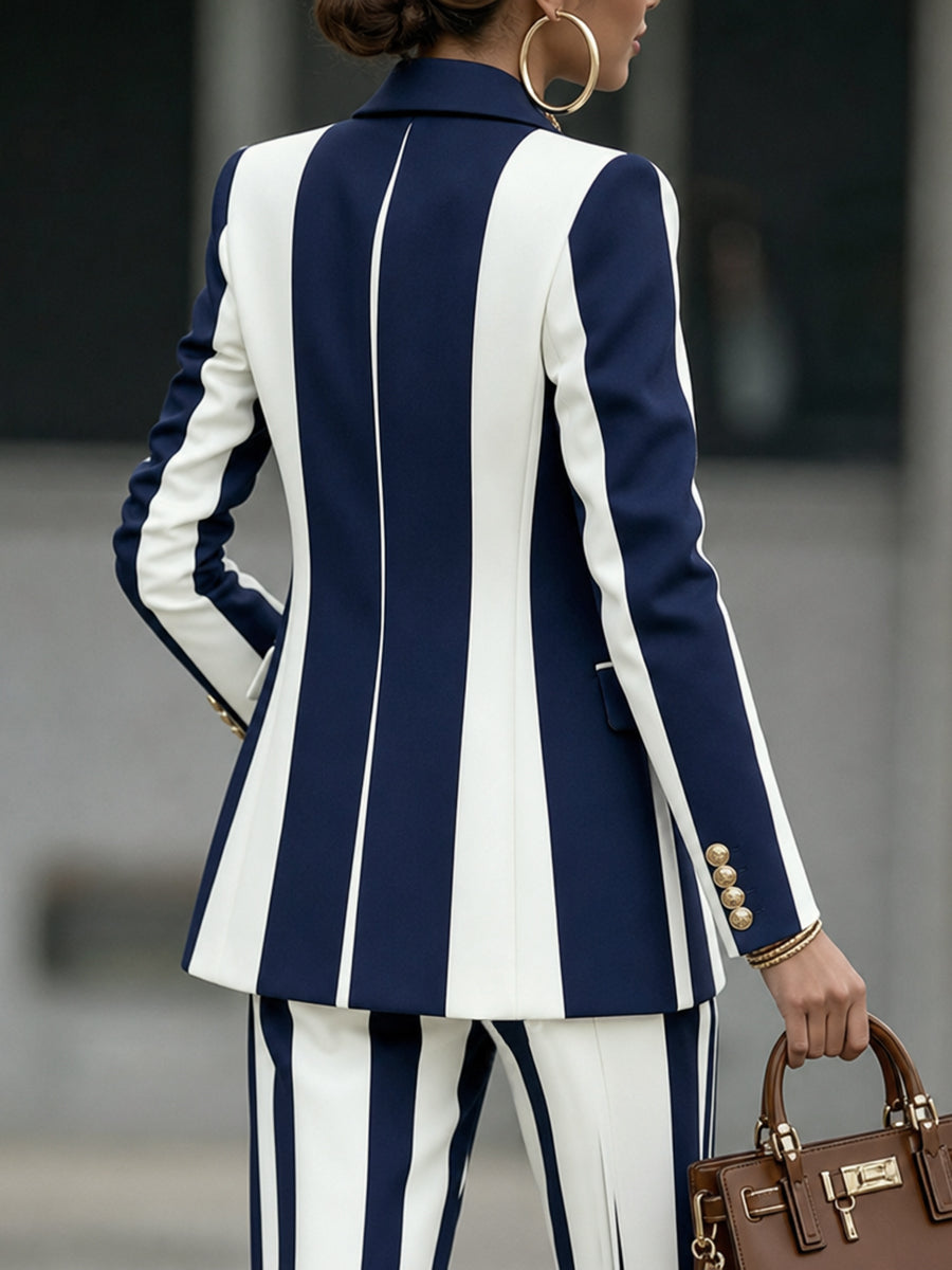 Striped blazer in navy and white with a notch lapel