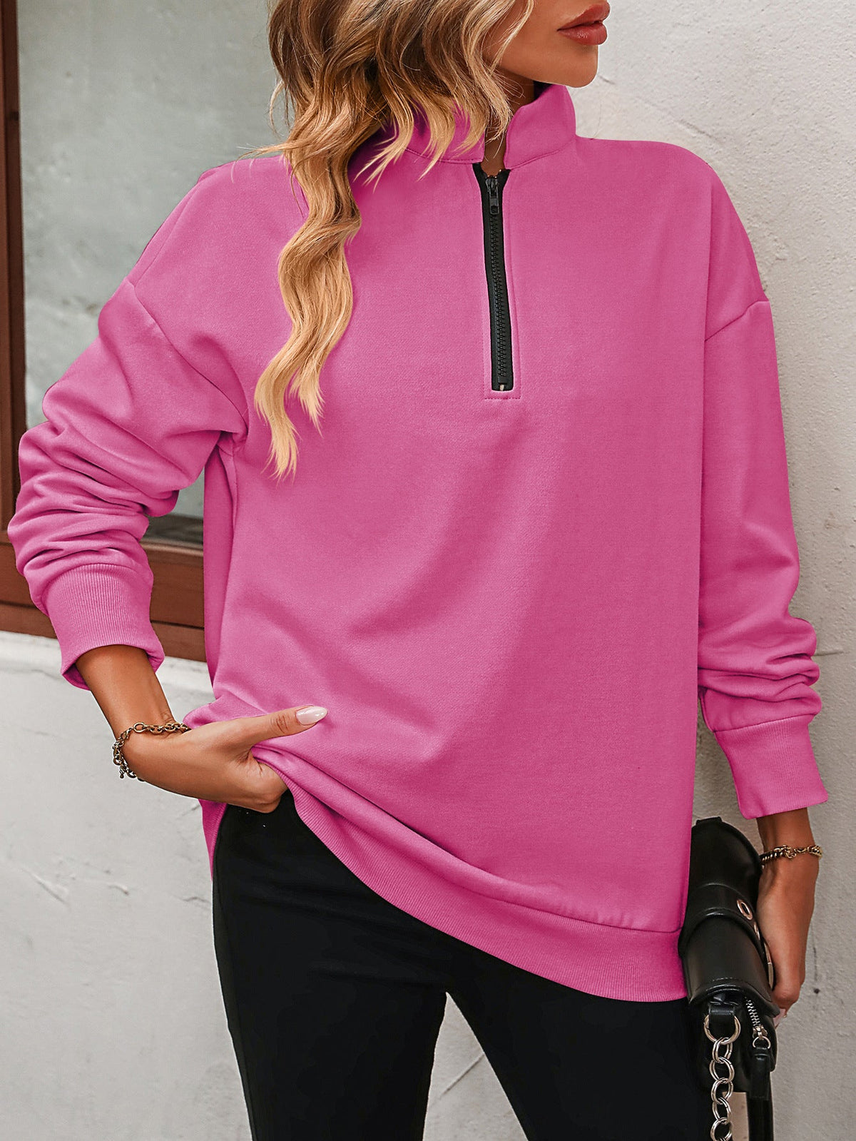 Women's half zip sweatshirt - detail