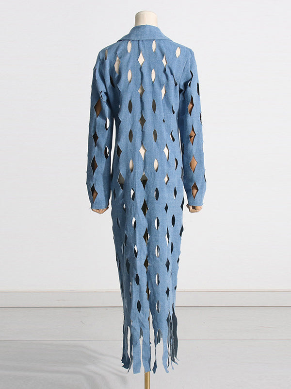 Floor-length denim coat with cut-out diamonds and a fringed hem