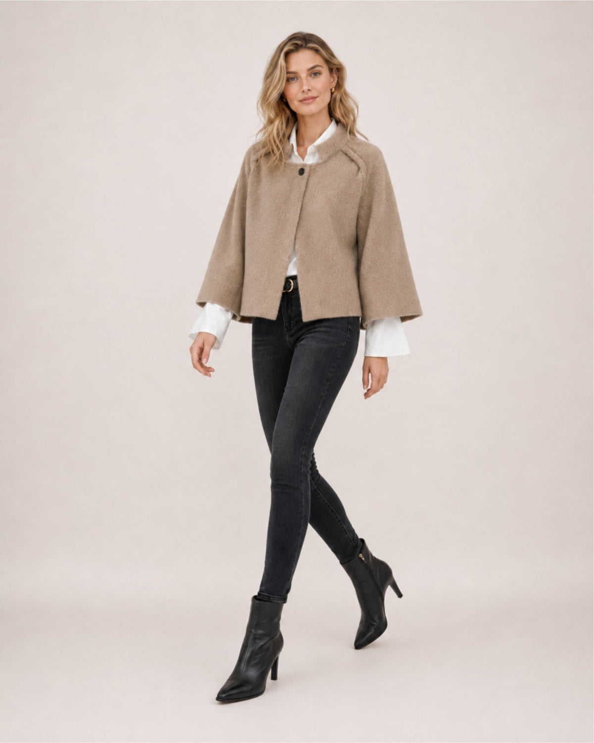 Women's cropped cape jacket with a stand collar and wide sleeves
