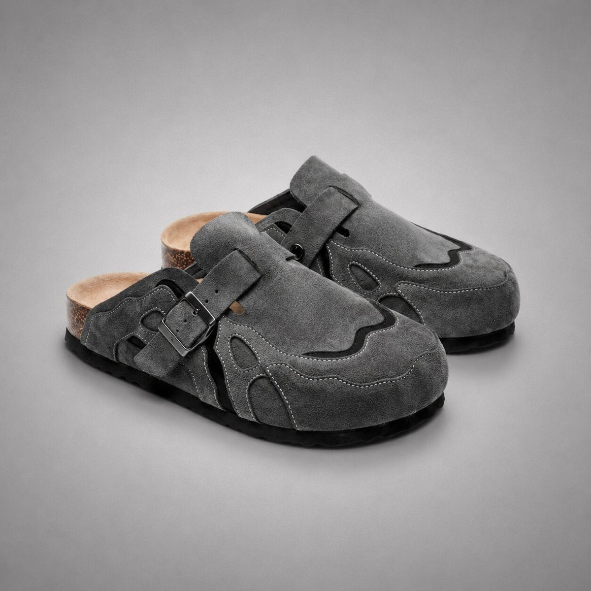 Clogs with a wavy contrast pattern and heel strap for women and men - grey