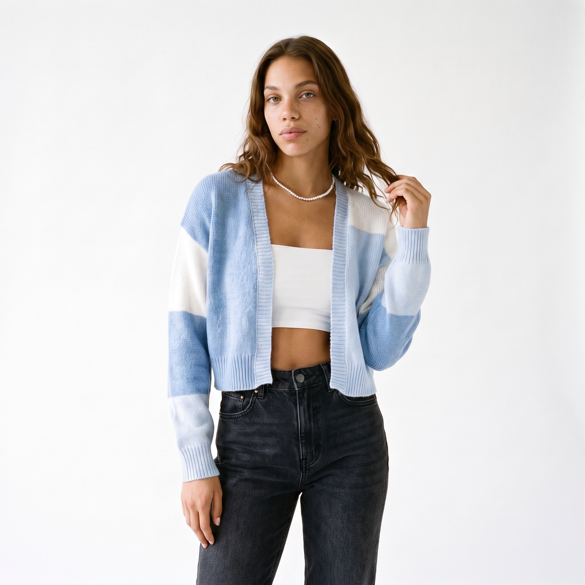 Women's cropped open-front cardigan in colour block knit with balloon sleeves - light blue