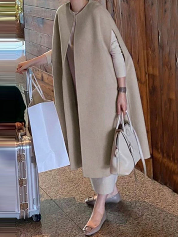 Sleeveless wool-blend cape with a round neck and a curved hem