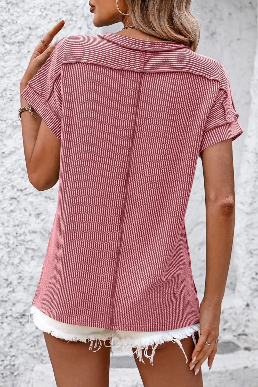 Women's ribbed short sleeve top - detail