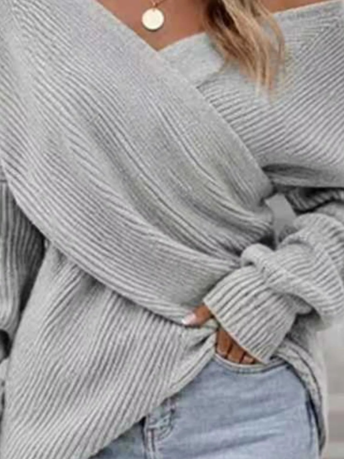 Women's crossover front ribbed jumper - detail