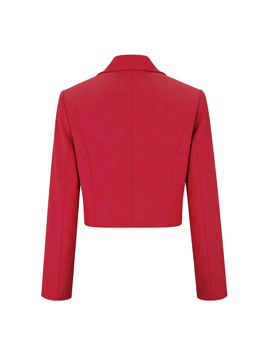 Cropped blazer with a notch lapel and slim sleeve