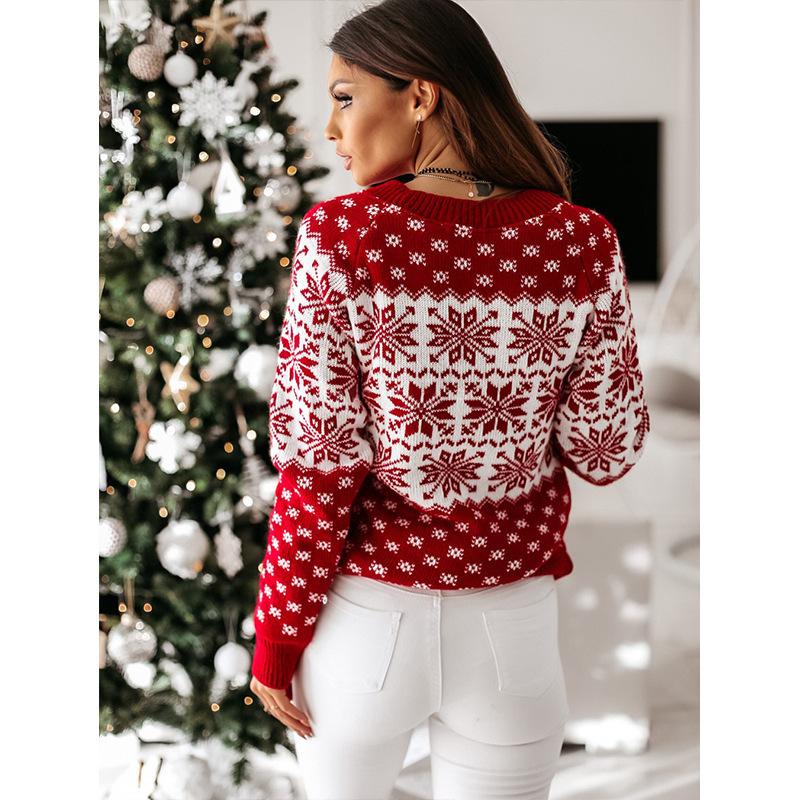 Women's knitted Fair Isle Christmas jumper with snowflakes and crew neck