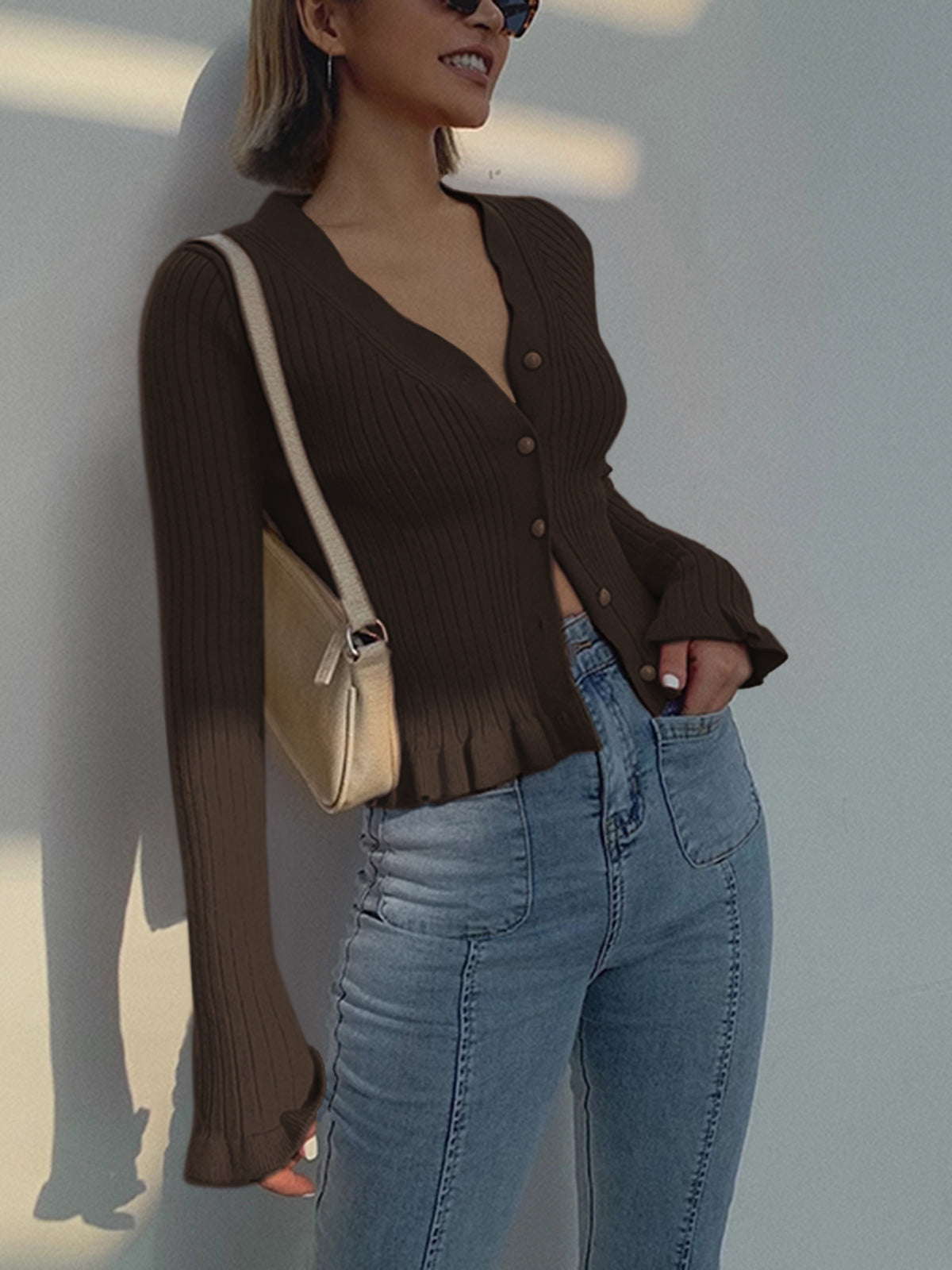 Women's fitted ribbed cardigan with a V-neck, pearl-look buttons and ruffle hem - dark brown
