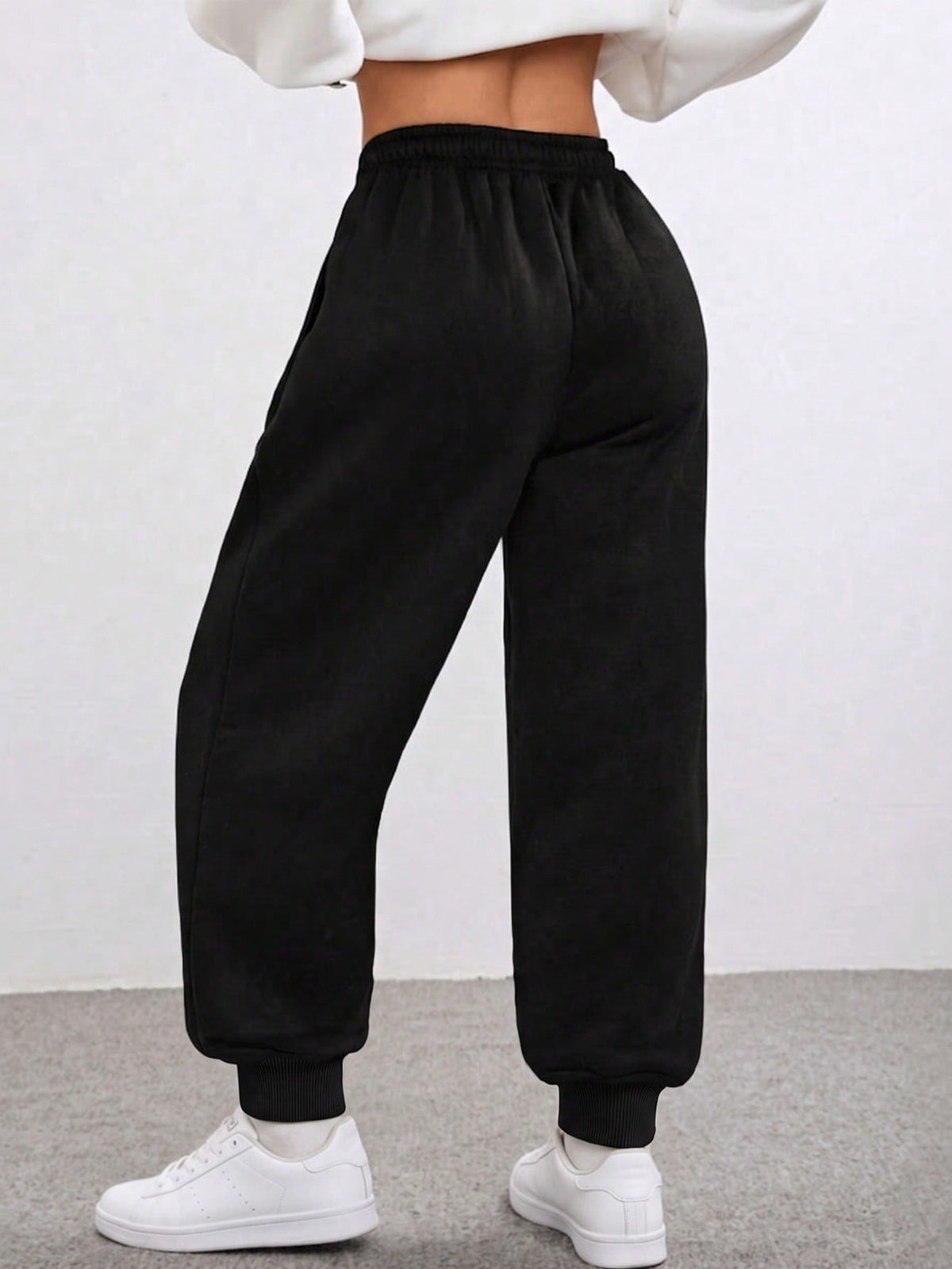 Fleece lined joggers for women with a teddy lining and drawstring - view 8