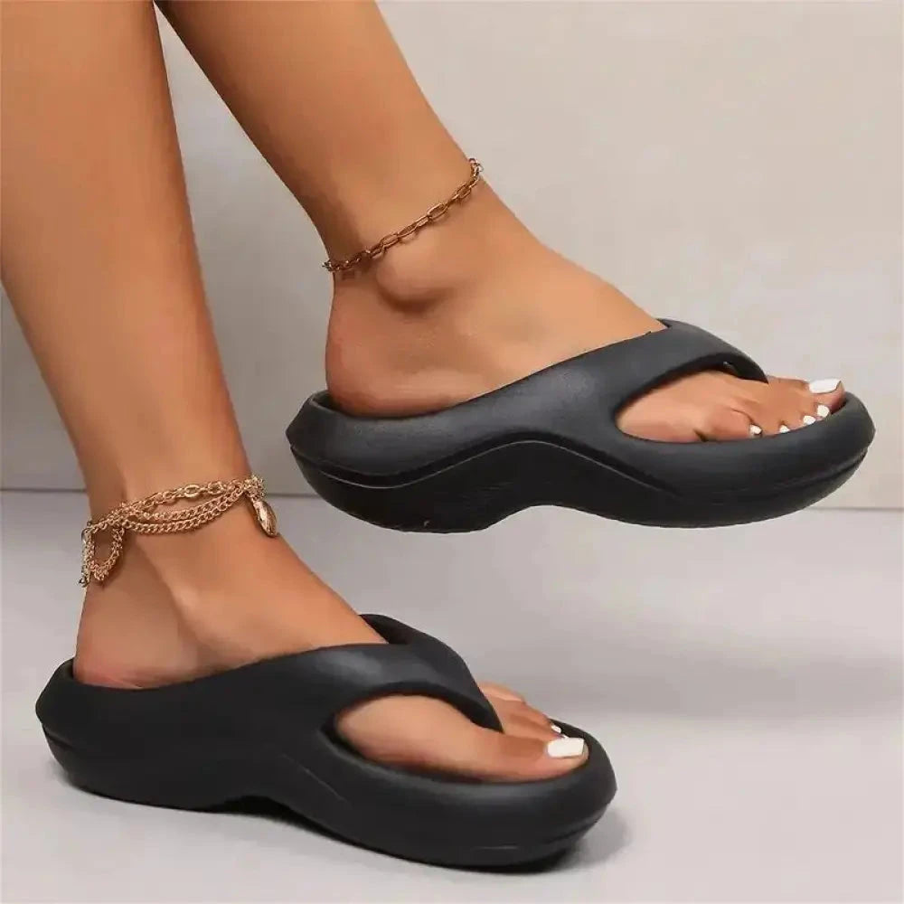 Flip flops in EVA with a wide strap and an extra-thick sole - view 6