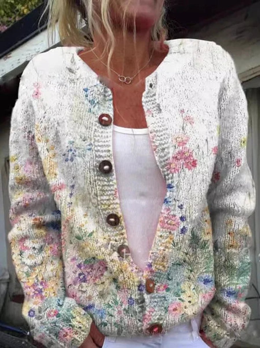 Women's printed knit cardigan with a crew neck and brown buttons - white meadow