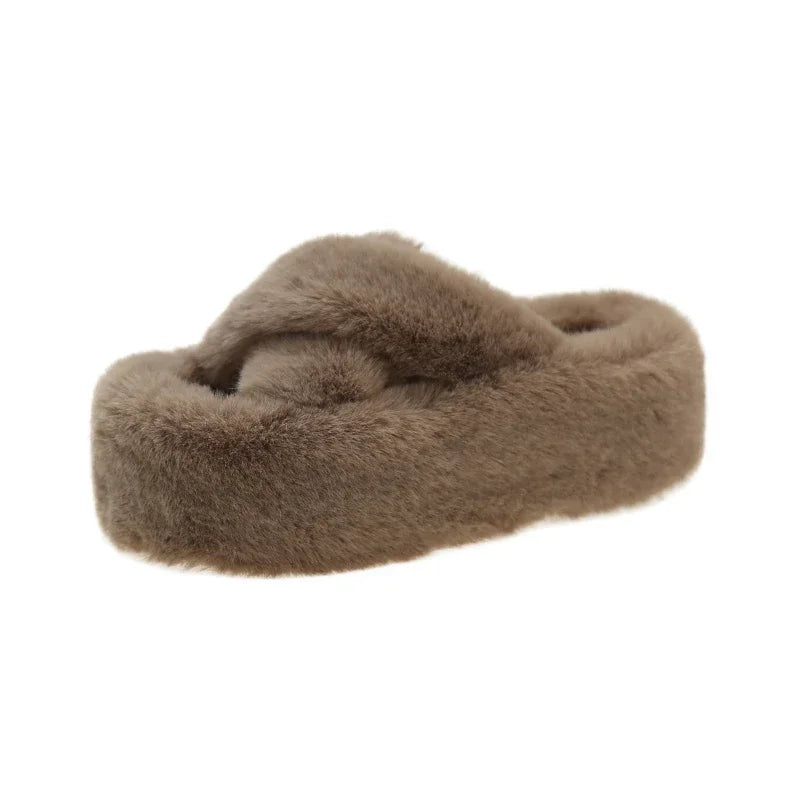 Slippers with crossed faux fur straps and a thick platform sole covered in plush - khaki