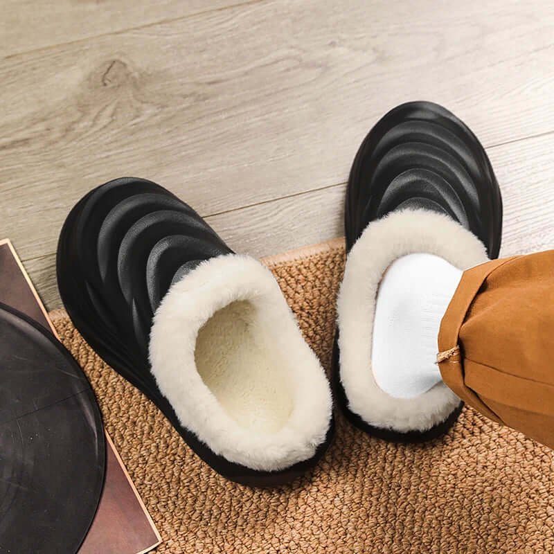 Fluffy slippers with a wave-pattern EVA shell, plush collar and thick sole - view 4