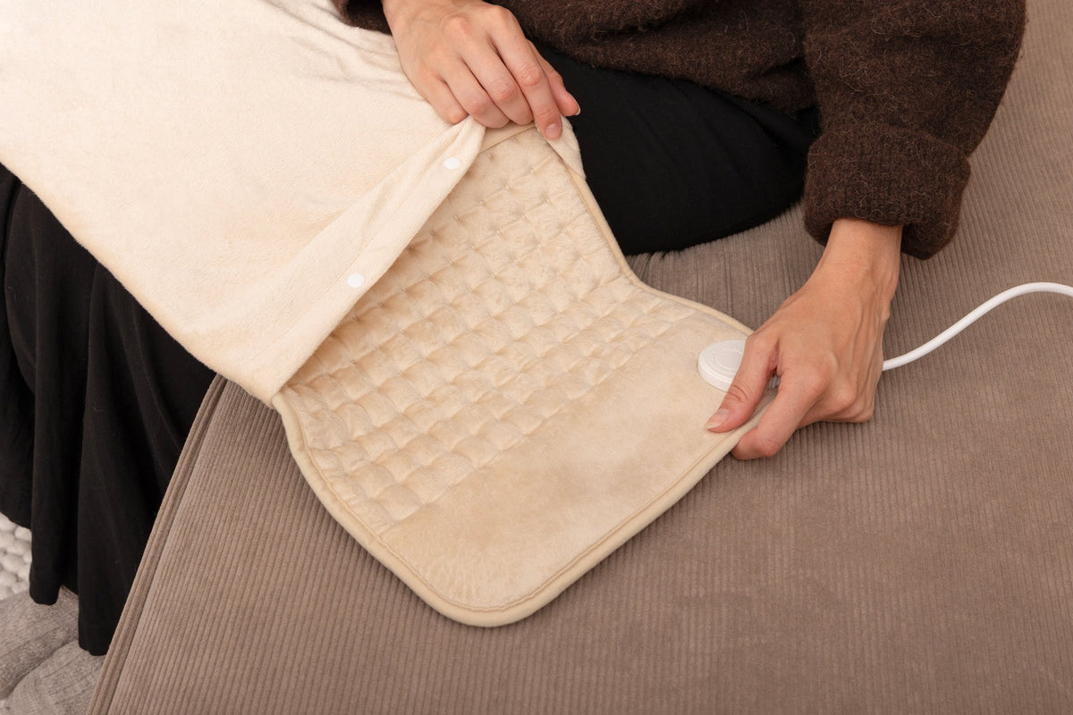 XL electric heating pad with a removable cover and a controller with display - view 2