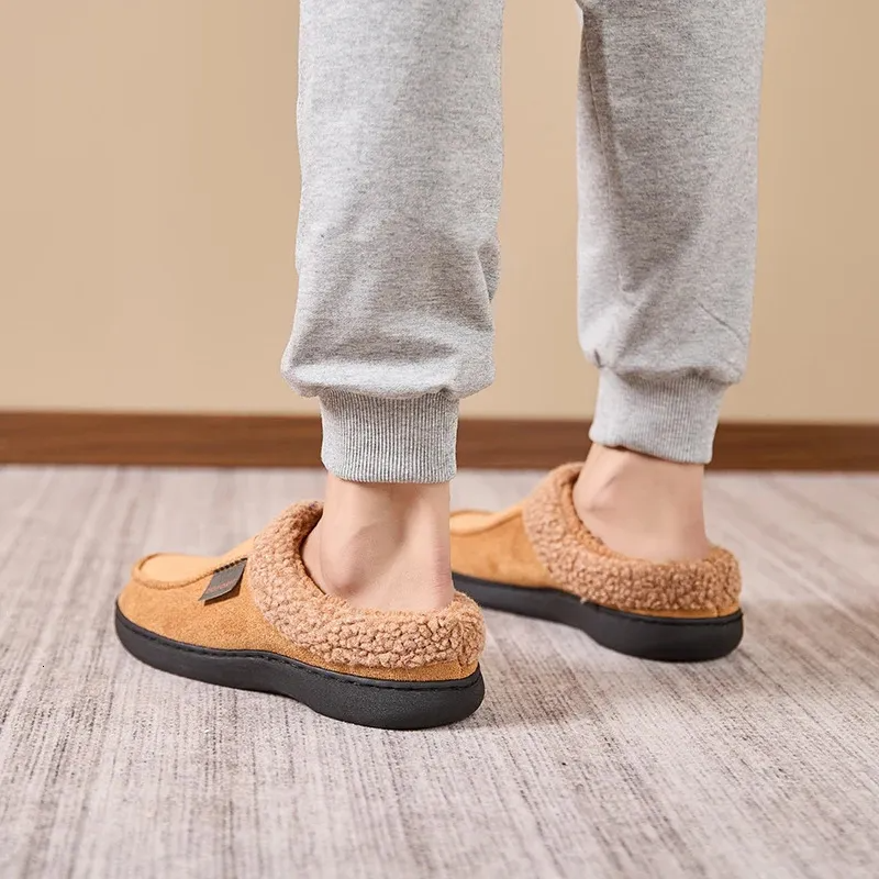 Men's mule slippers with a curly fleece collar and a thick cushioned sole