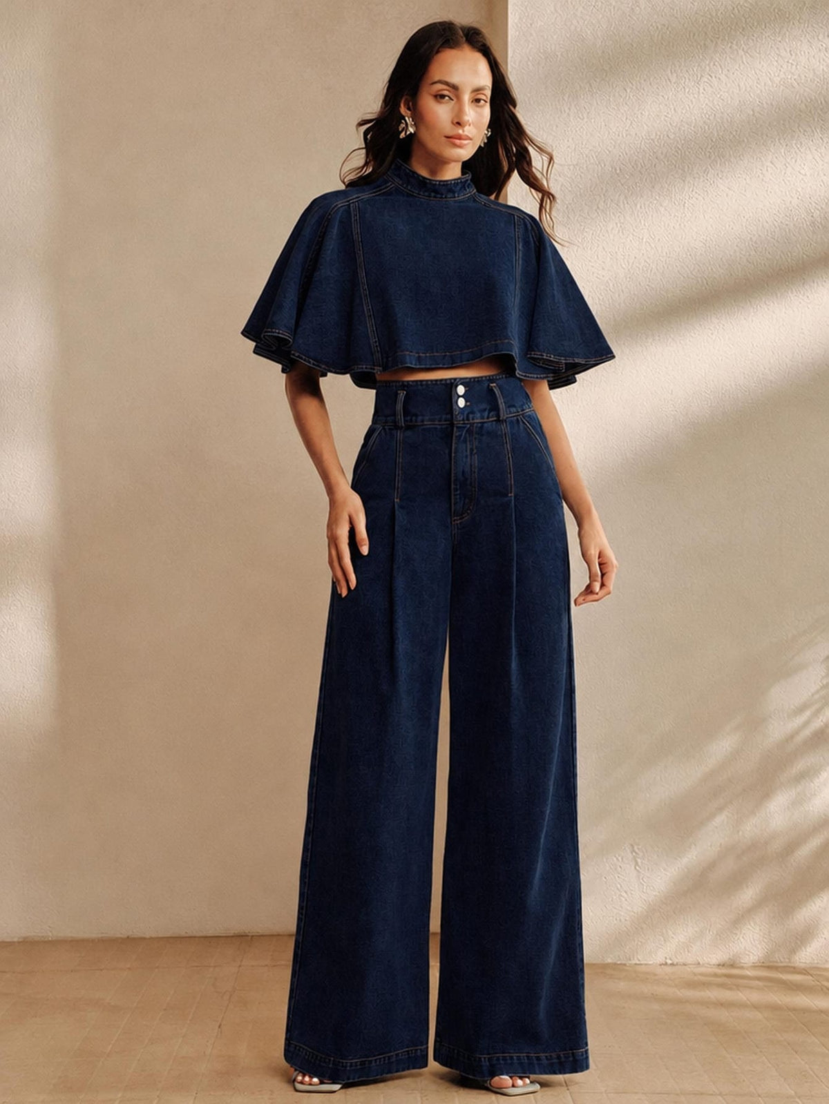 High waisted wide leg jeans for women with a double button and front seam - view 10